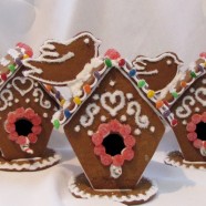Gingerbread birdhouse