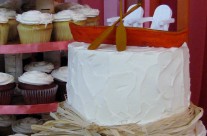 Rustic Muskoka wedding cake