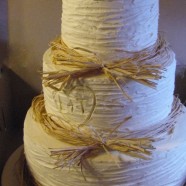 Rafia wrapped wedding cake