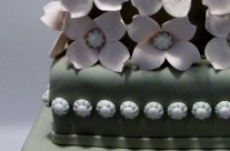 Grey & Pink wedding cake