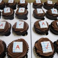 back to school cupcakes