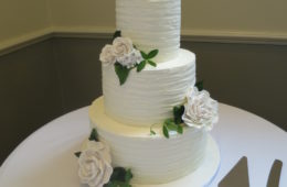 simple yet elegant buttercream wedding cake