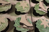 Figure skate cupcakes