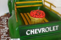 Old Chevy truck cake