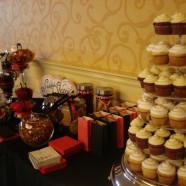 Wedding sweet table cupcakes